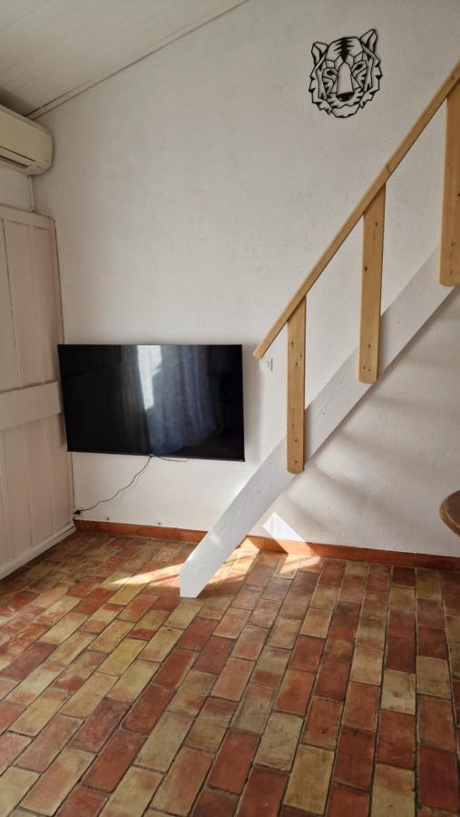 Studio Au Pied De La Sainte Victoire Puyloubier Ngoại thất bức ảnh