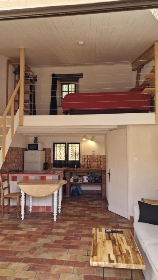 Studio Au Pied De La Sainte Victoire Puyloubier Ngoại thất bức ảnh